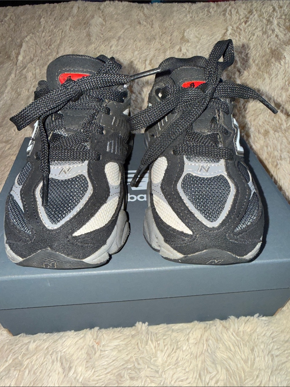 New Balance 9060 Little Kids “Black Castlerock” PC9060BK size 11 11c - Picture 3 of 9